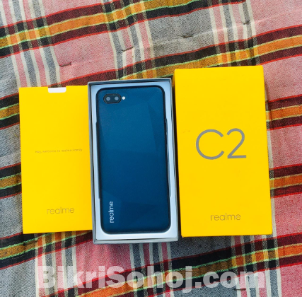 realme c2